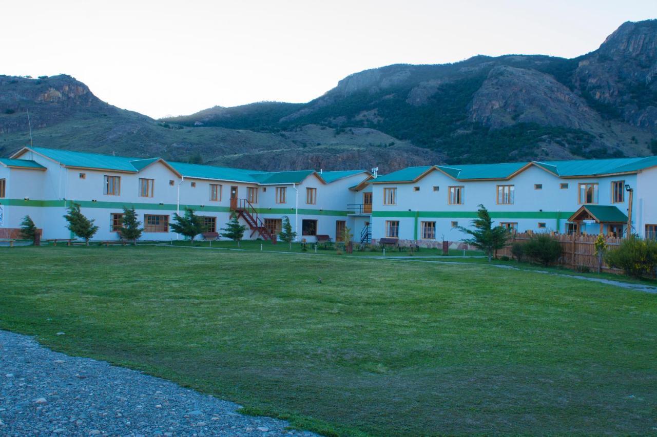 Hostel Pioneros Del Valle เอลชัลเตน ภายนอก รูปภาพ