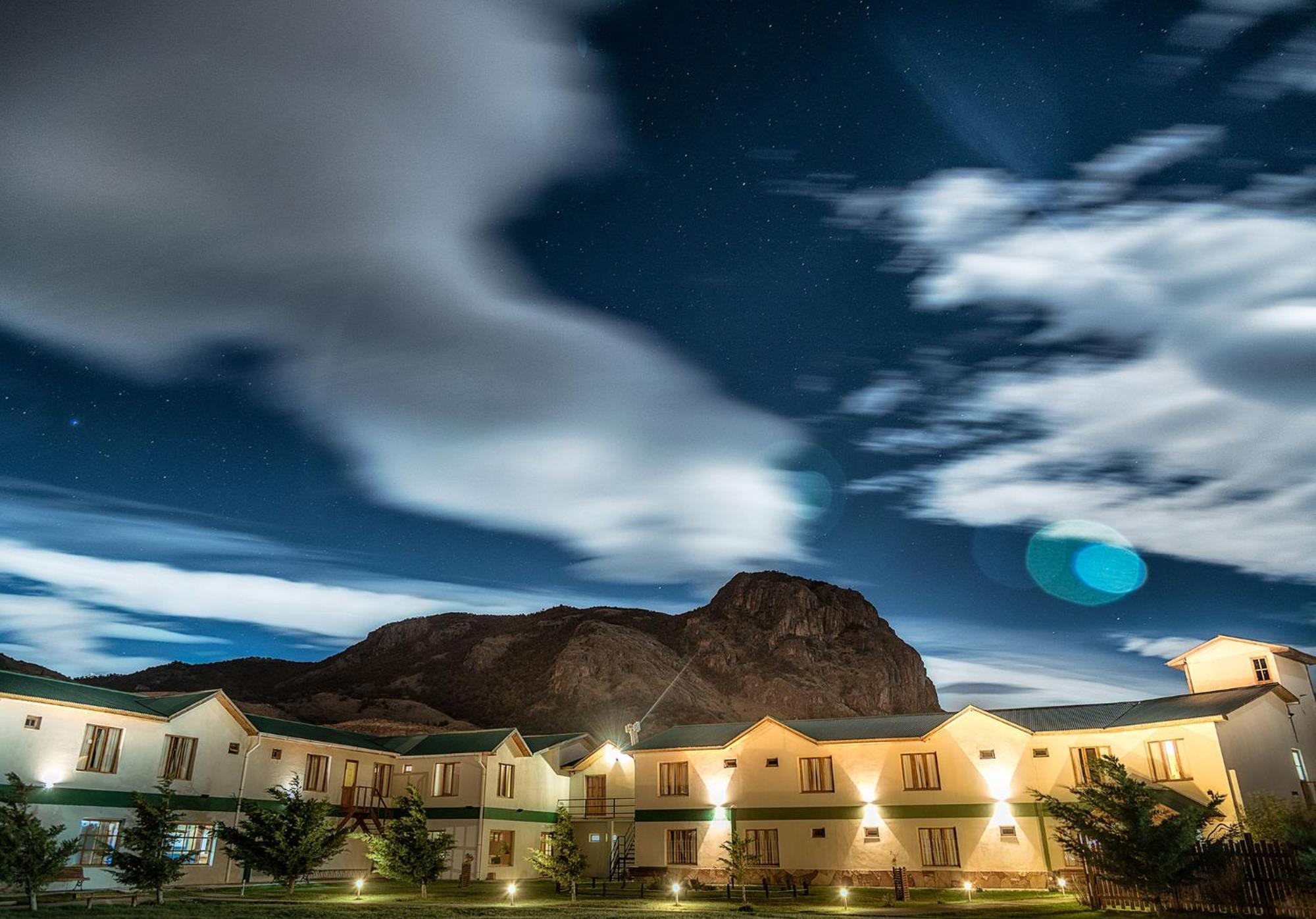 Hostel Pioneros Del Valle เอลชัลเตน ภายนอก รูปภาพ